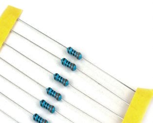330 Ohm 0.25W Metal Film Resistor (Pack of 100)