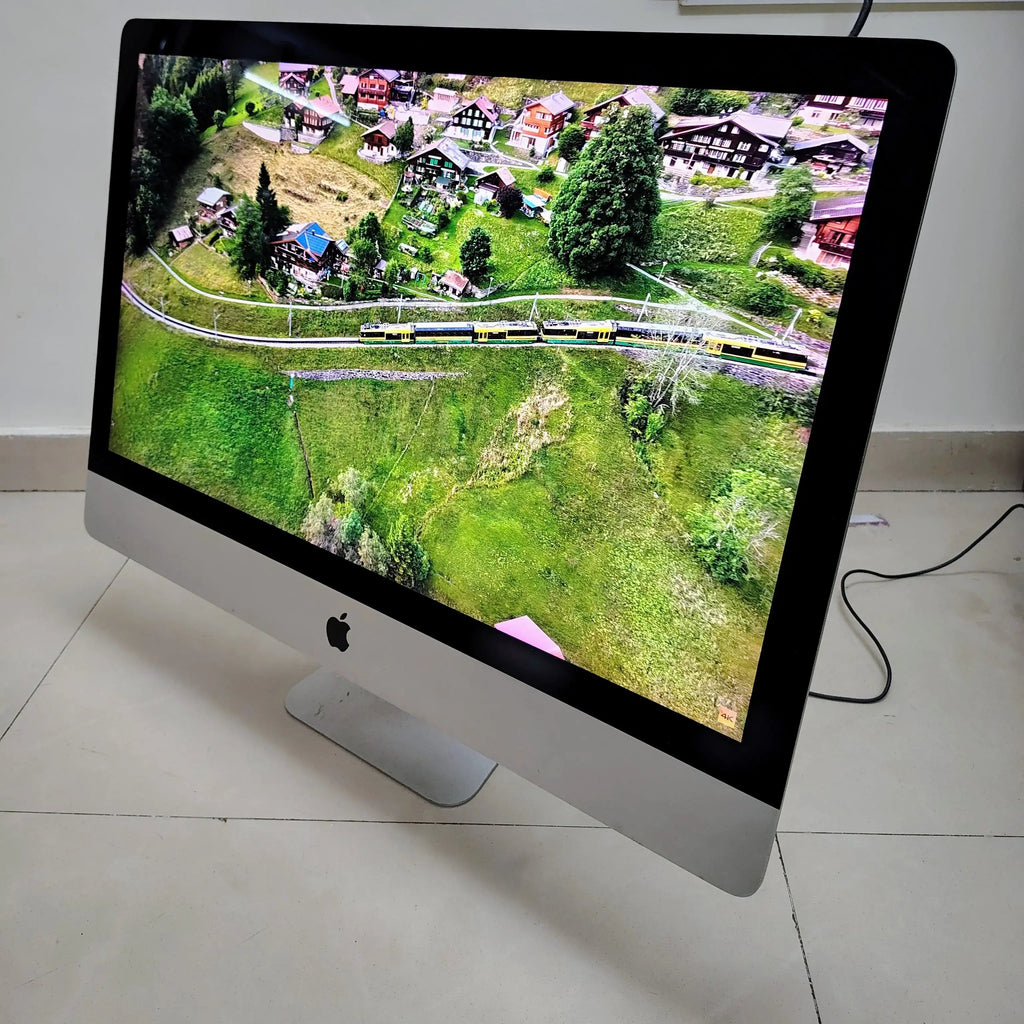 IMAC 2015 27" WITH 2 GB GRAPHICS