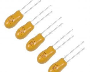 10uF 35V Tantalum DIP Capacitor (Pack of 5)